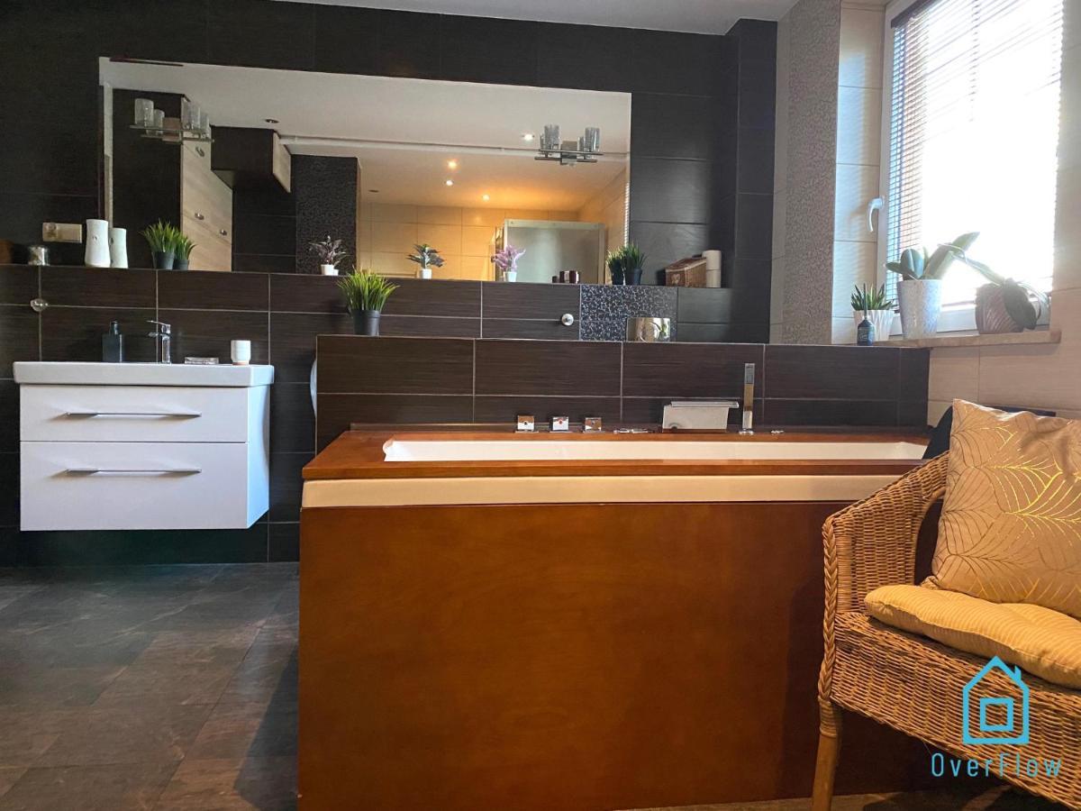 Lux Apartment - Lakefront Apartment In Kamien With Sauna & Hot Tub Only 30 Minutes From Gdansk And Gdynia Екстер'єр фото