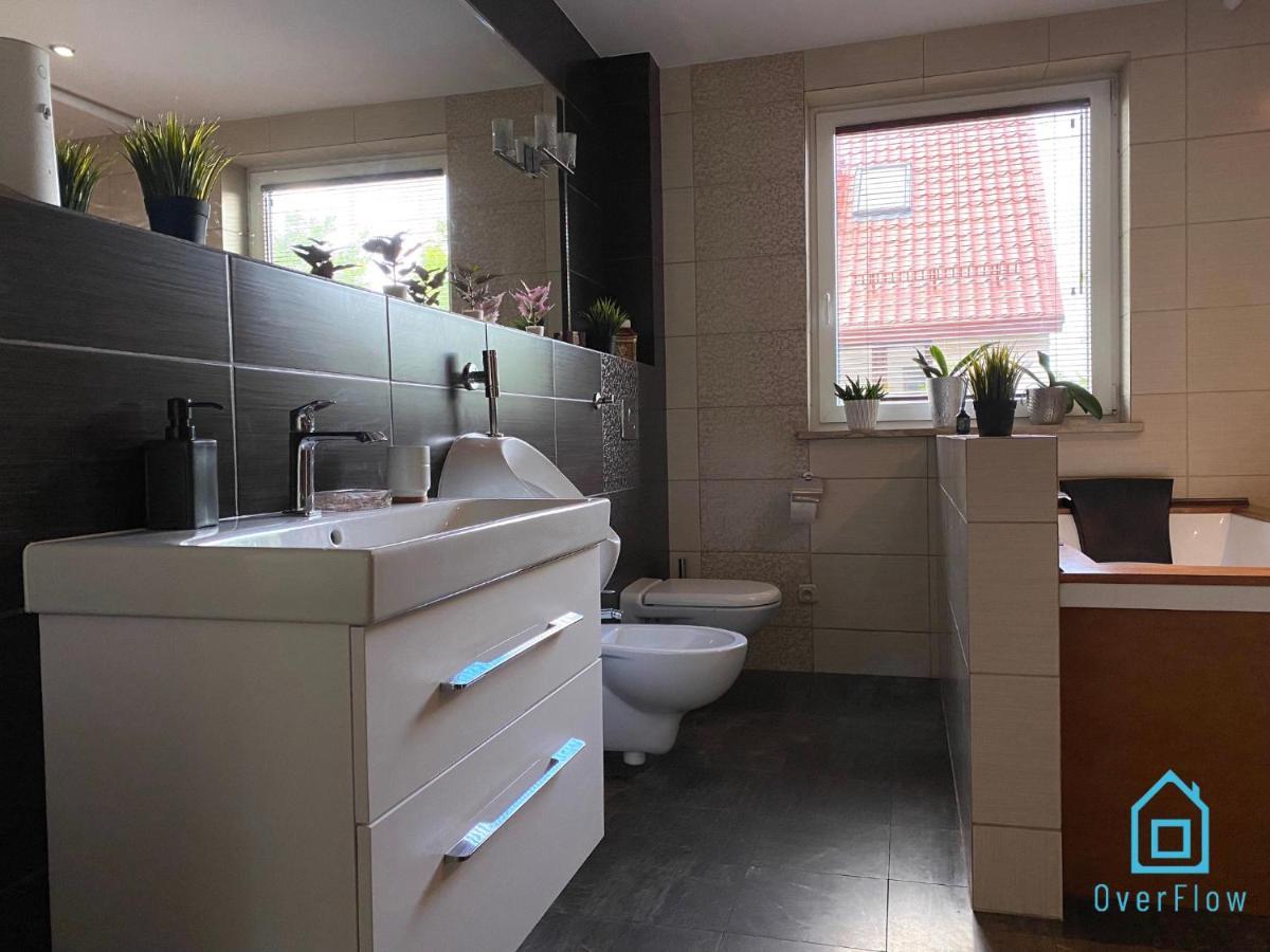 Lux Apartment - Lakefront Apartment In Kamien With Sauna & Hot Tub Only 30 Minutes From Gdansk And Gdynia Екстер'єр фото
